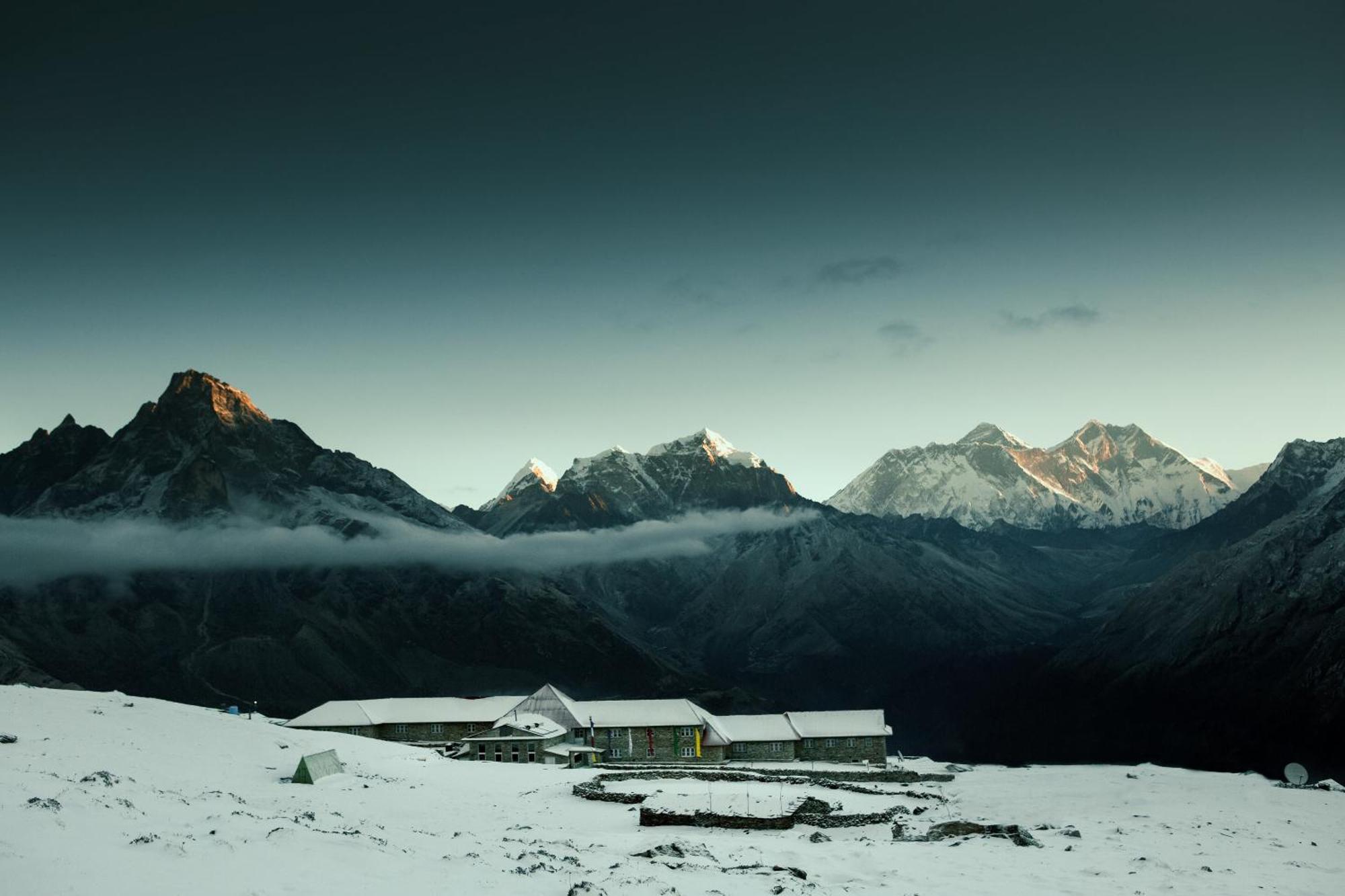 Mountain Lodges Of Nepal - Kongde Exterior photo